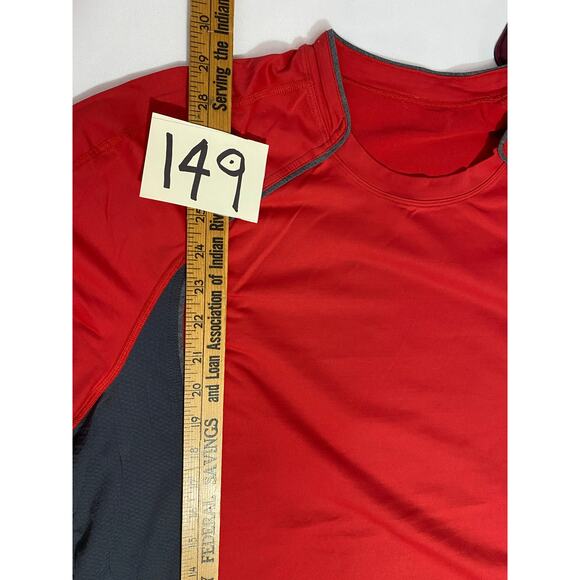 Lululemon Bolt Tech Shirt – Men’s XL, Red Short Sleeve, Bottom Pocket, 22x29 - Picture 3 of 11